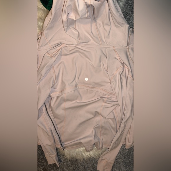 Lululemon Define Jacket - Picture 4 of 5